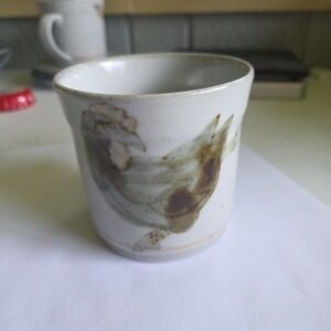 Vintage Highland Stoneware Scotland Painted Dancing Chicken Hen Coffee Cup Mug